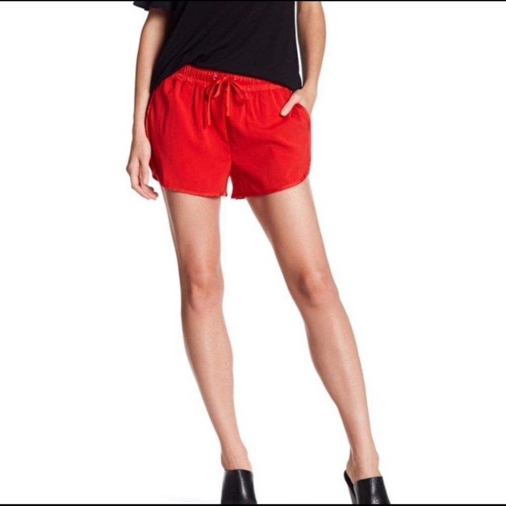 Harlowe & Graham Sporty Crepe Short Red Small